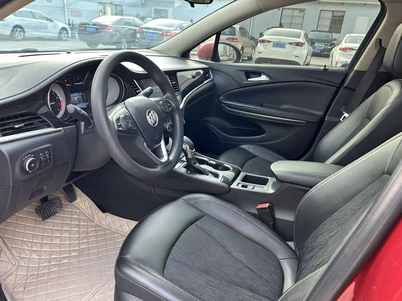 Buick Verano 2017 Sedan 20T DCT Leading фото 14