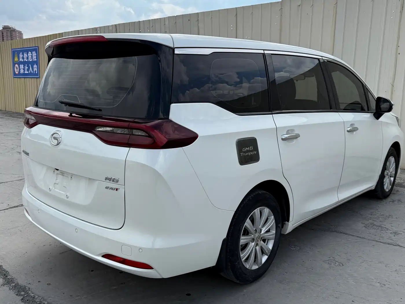 GAC Trumpchi Trumpchi M6 2019 270T Automatic Luxury (7-seater) China V фото 9