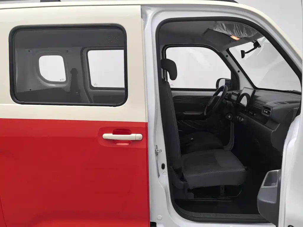 Wuling Motors Wuling Zhiguang NEV 2025 2025 Model Comfort