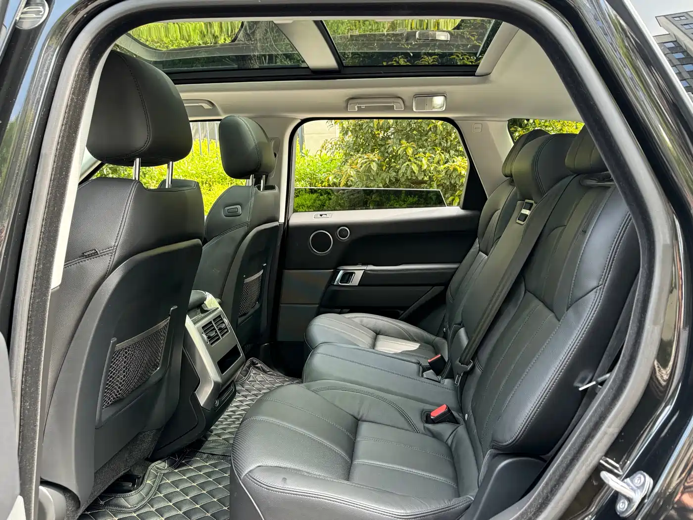 Land Rover Range Rover Sport 2017 3.0 SC V6 SE фото 8