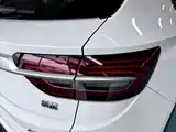Фото 17 - Geely Coolray