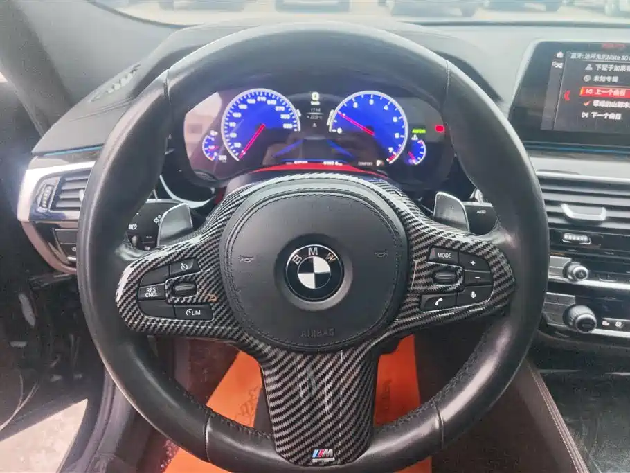 BMW 6 Series GT 2019 630i M Sport Grand Tourer Edition фото 15