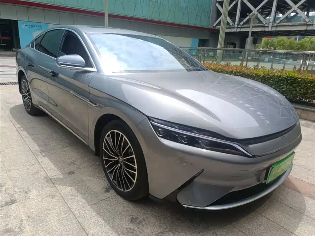 BYD Han 2021 EV Standard Range Luxury фото 4