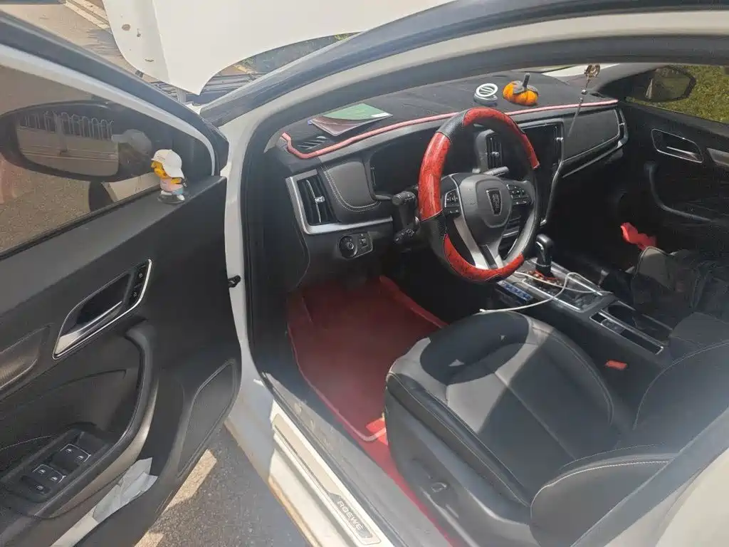 Roewe i6 2022 2020 PLUS 1.6L CVT 4G Connected Glory Flagship Edition