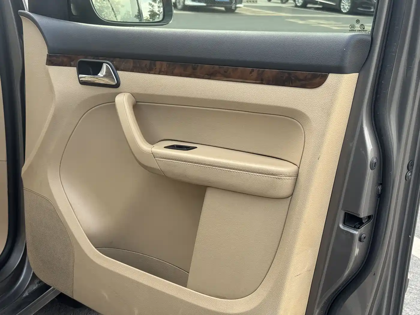 Volkswagen Touran 2008 Model 1.8T Premium Smart Edition Automatic 7-Seater фото 14