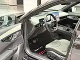 Photo 4 - Lynk & Co 07 Touring