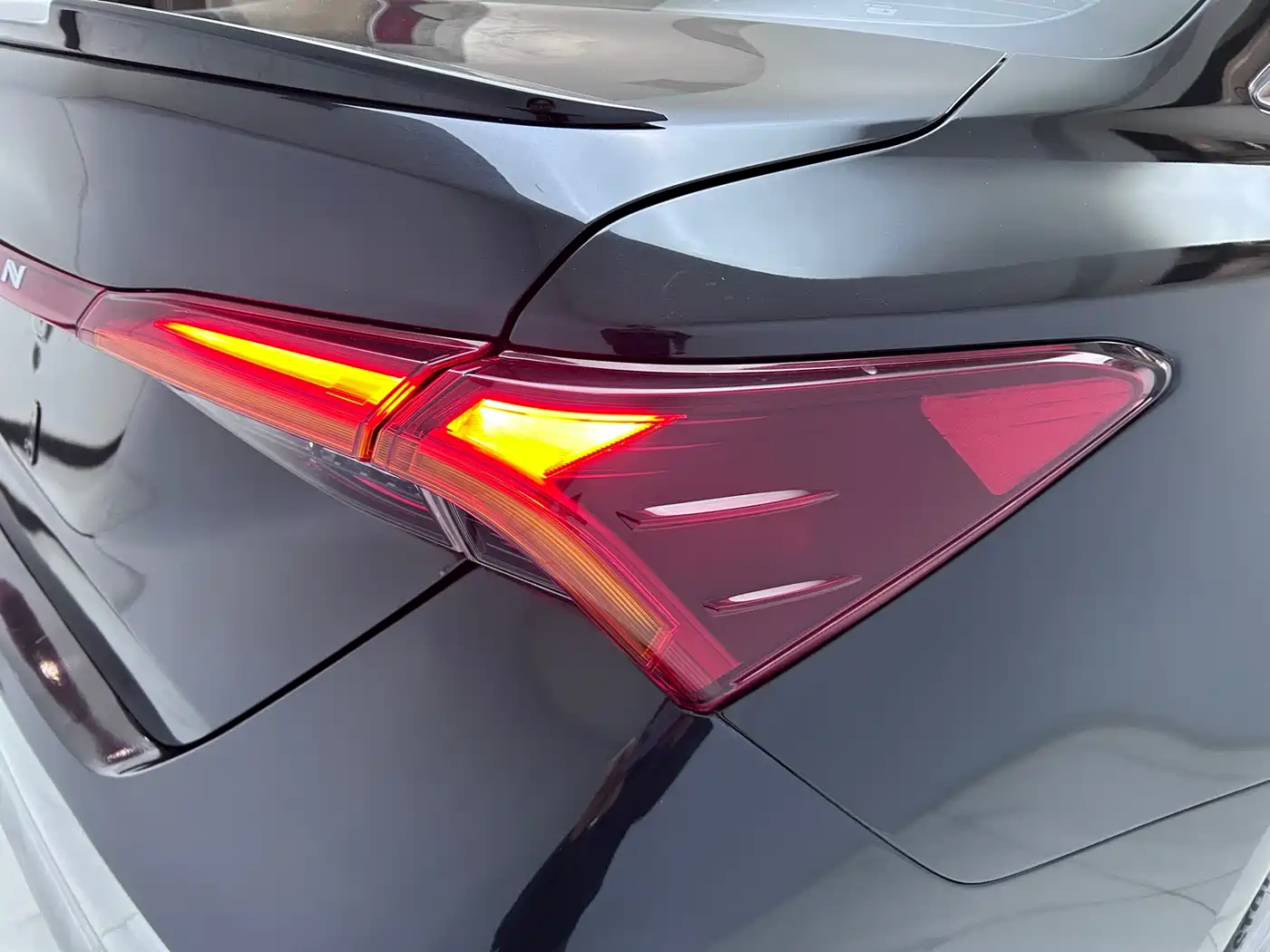 Toyota Avalon 2021 2.5L Luxury Edition фото 23