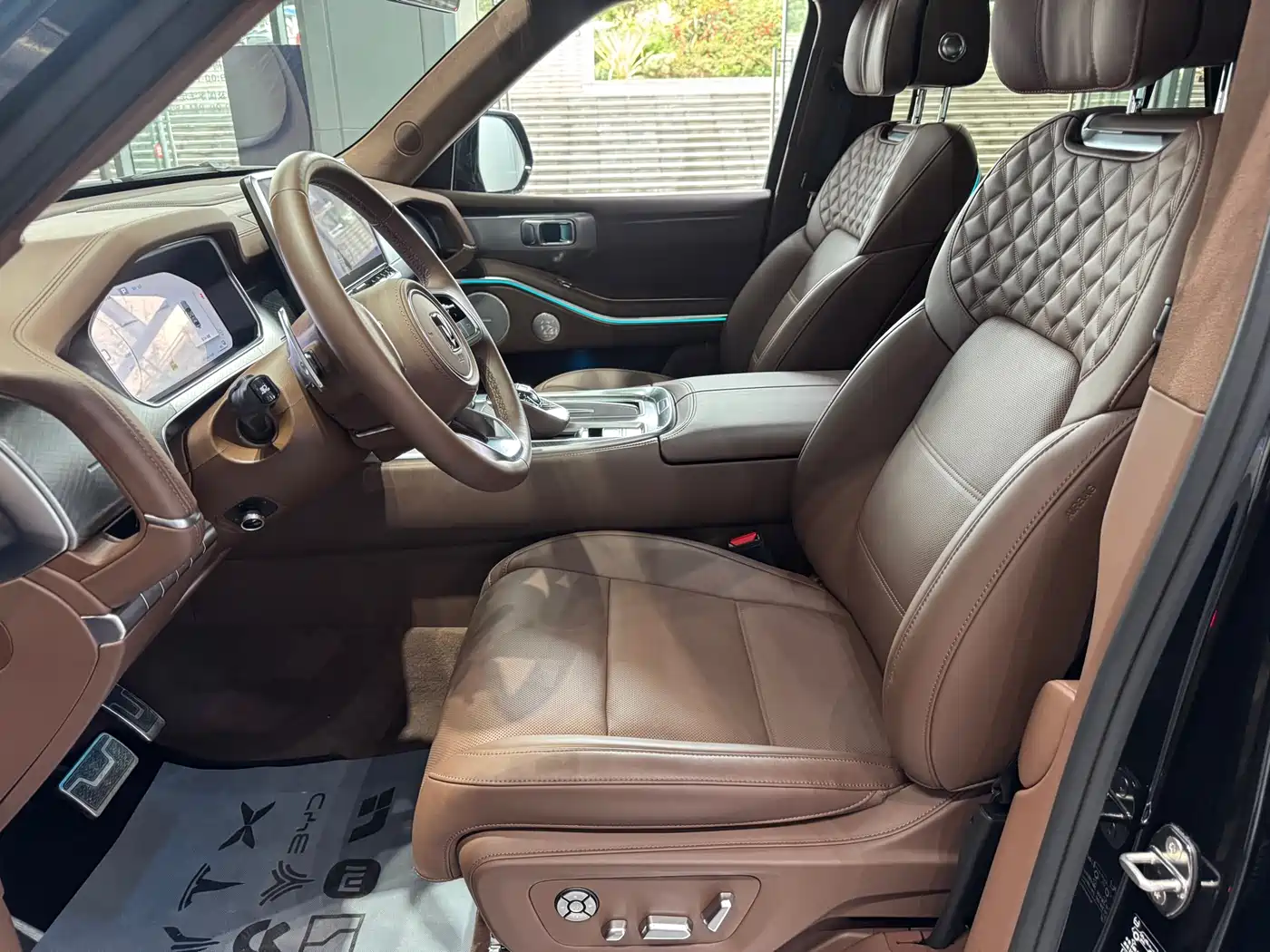 TANK TANK 700 NEW ENERGY