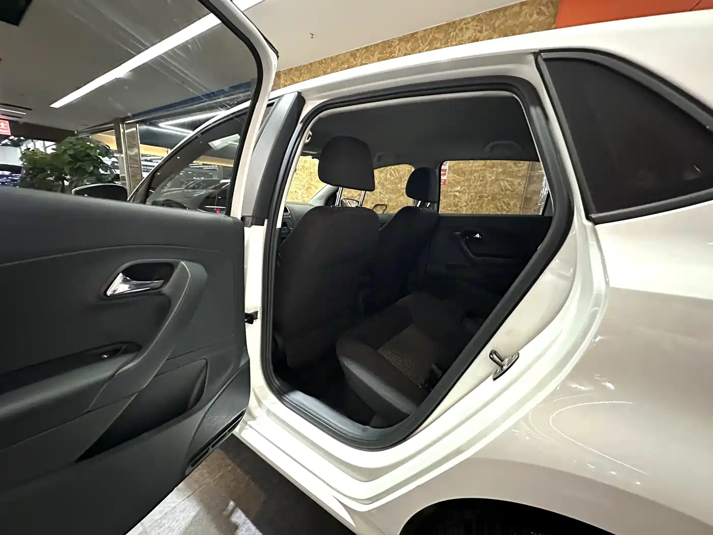 Volkswagen Polo 2013 2013 1.6L Automatic Comfort Edition