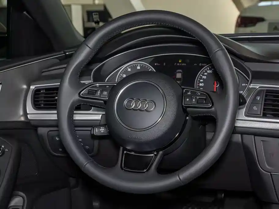 Audi A6L 2018 30th Anniversary 45 TFSI quattro Sport фото 5
