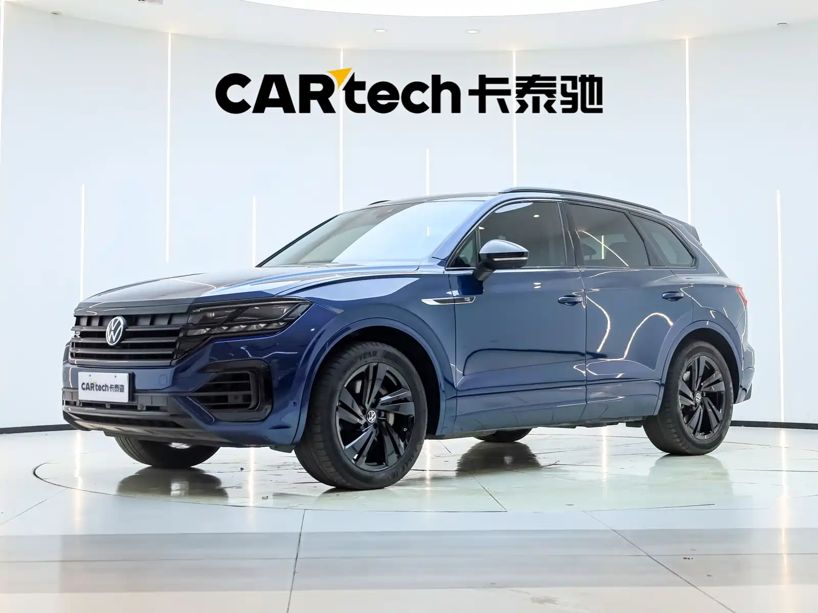Photo 1 - Volkswagen Touareg