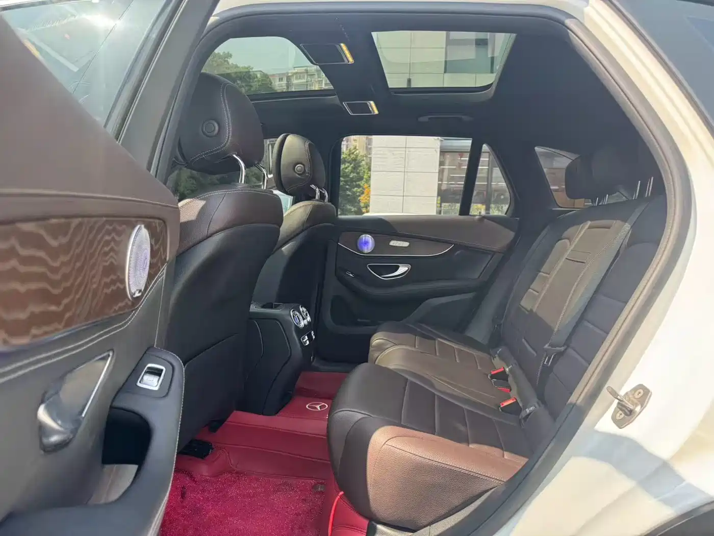 Mercedes-Benz GLC 2020 Facelift GLC 300 L 4MATIC Dynamic фото 6