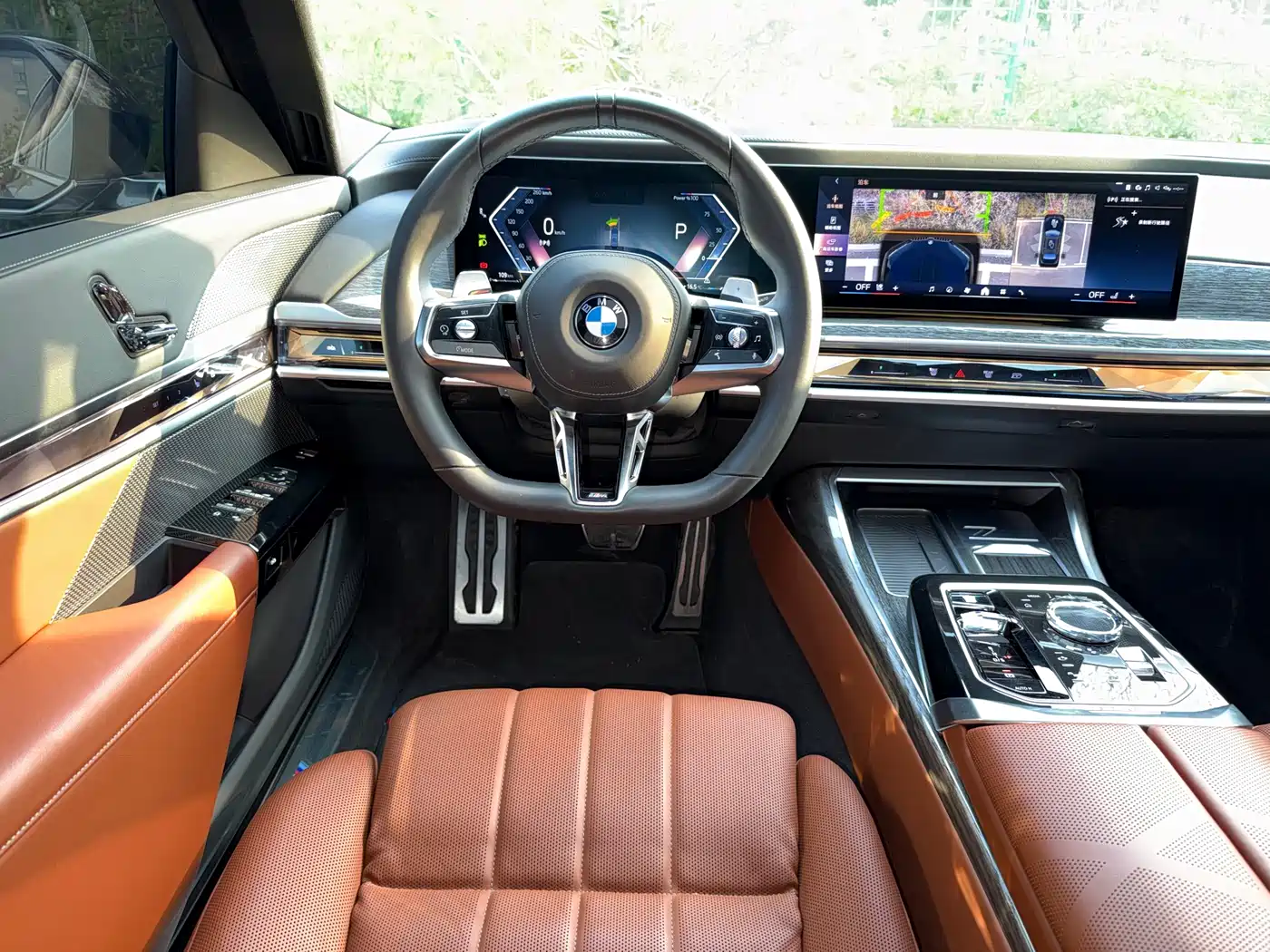 BMW 7 Series 2023 740Li Exclusive M Sport Package фото 23