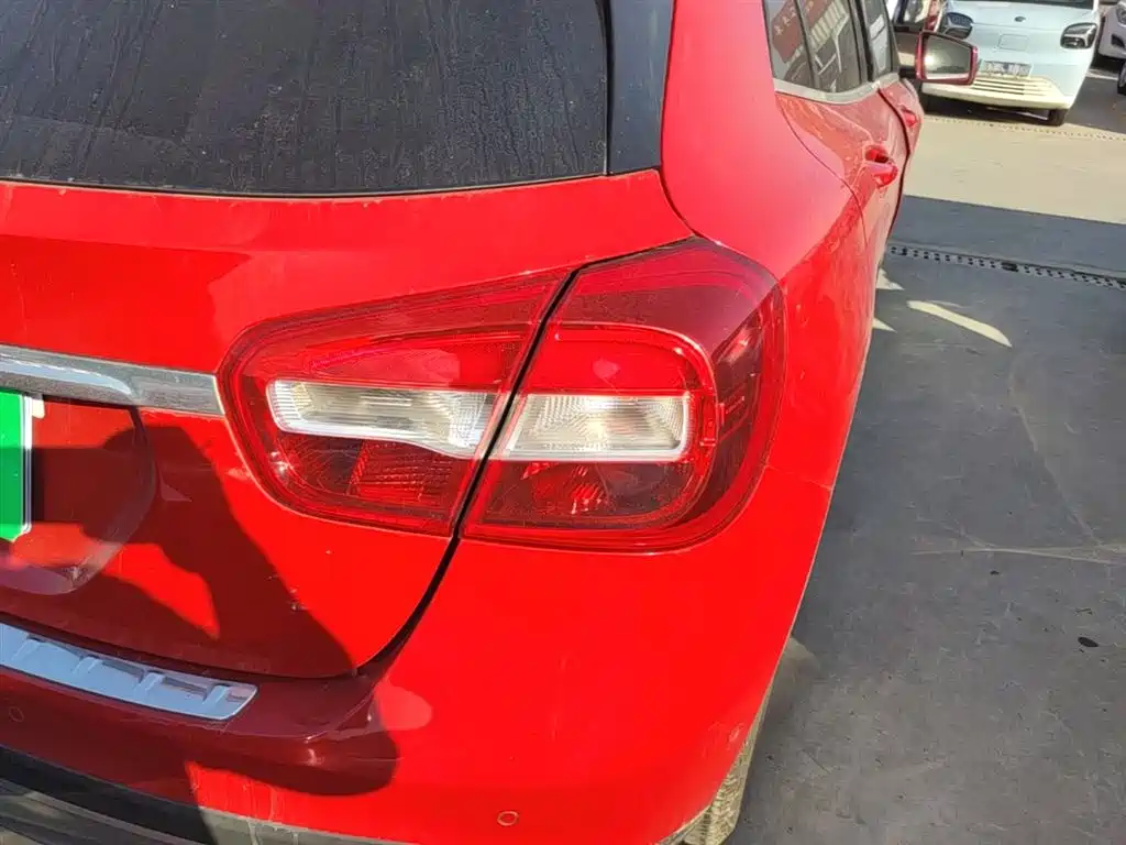 Mercedes-Benz GLA 2016 GLA 200 Dynamic фото 8