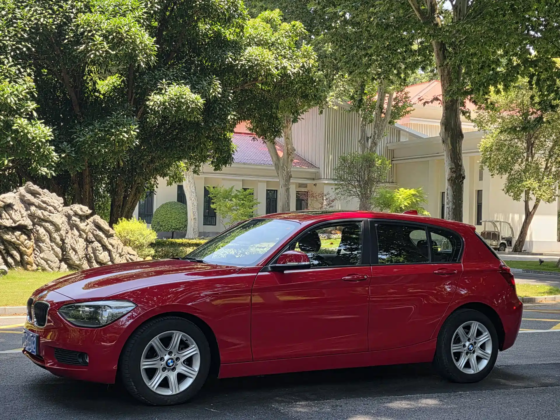 صورة 8 - BMW 1 Series (Import)