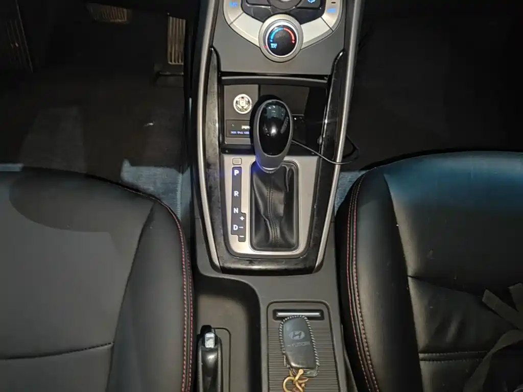 Hyundai Langdong 2016 2016 1.6L Automatic Premium Edition