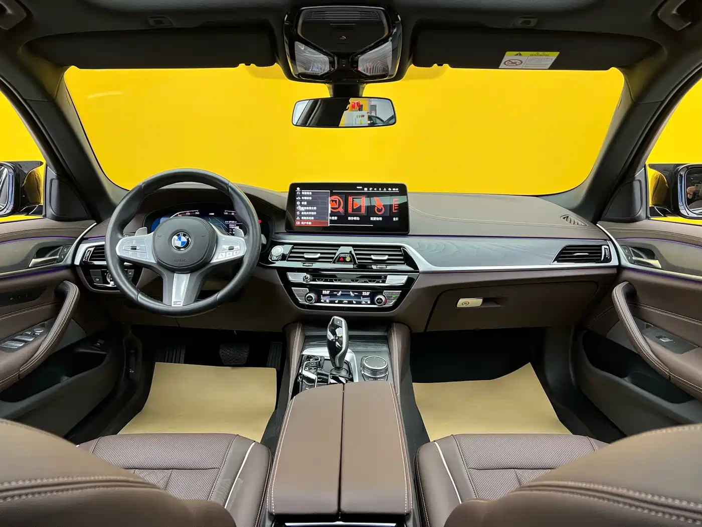 BMW 5 Series 2023 Facelift 530Li Leading M Sport Package фото 9