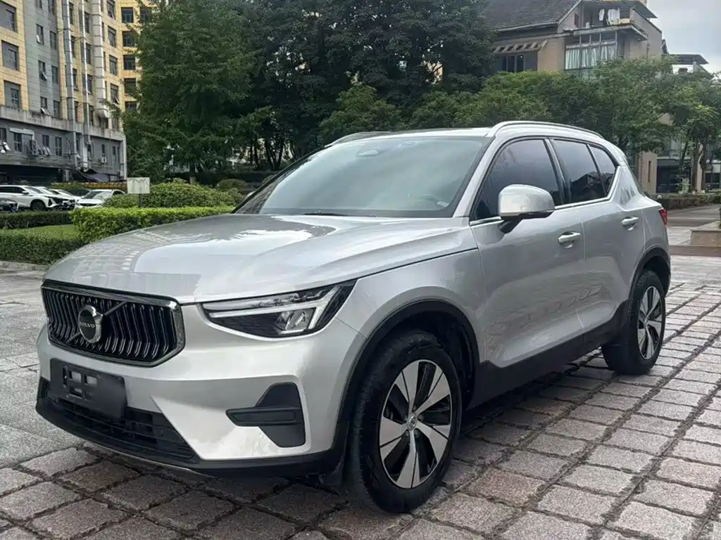 Volvo XC40 2024 2024 B3 Smart Elite Luxury Edition