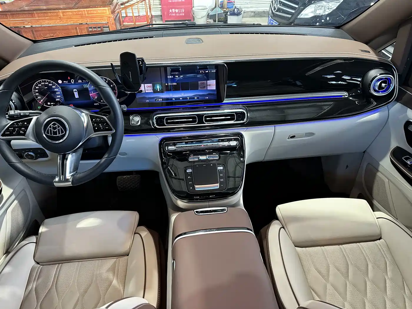 Mansory V-Class 2026 2025 MV680 Family Series