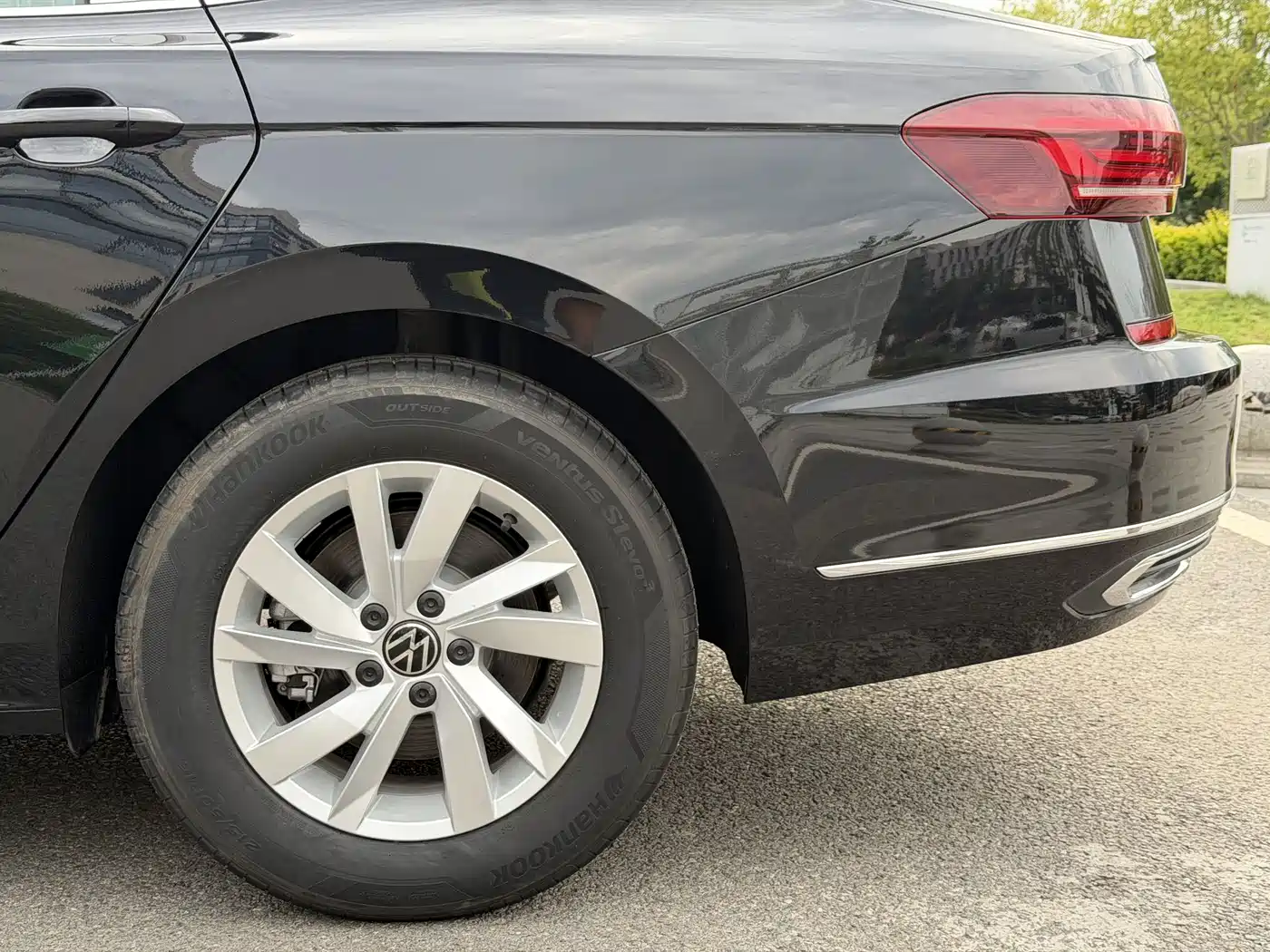 VOLKSWAGEN PASSAT NEW ENERGY