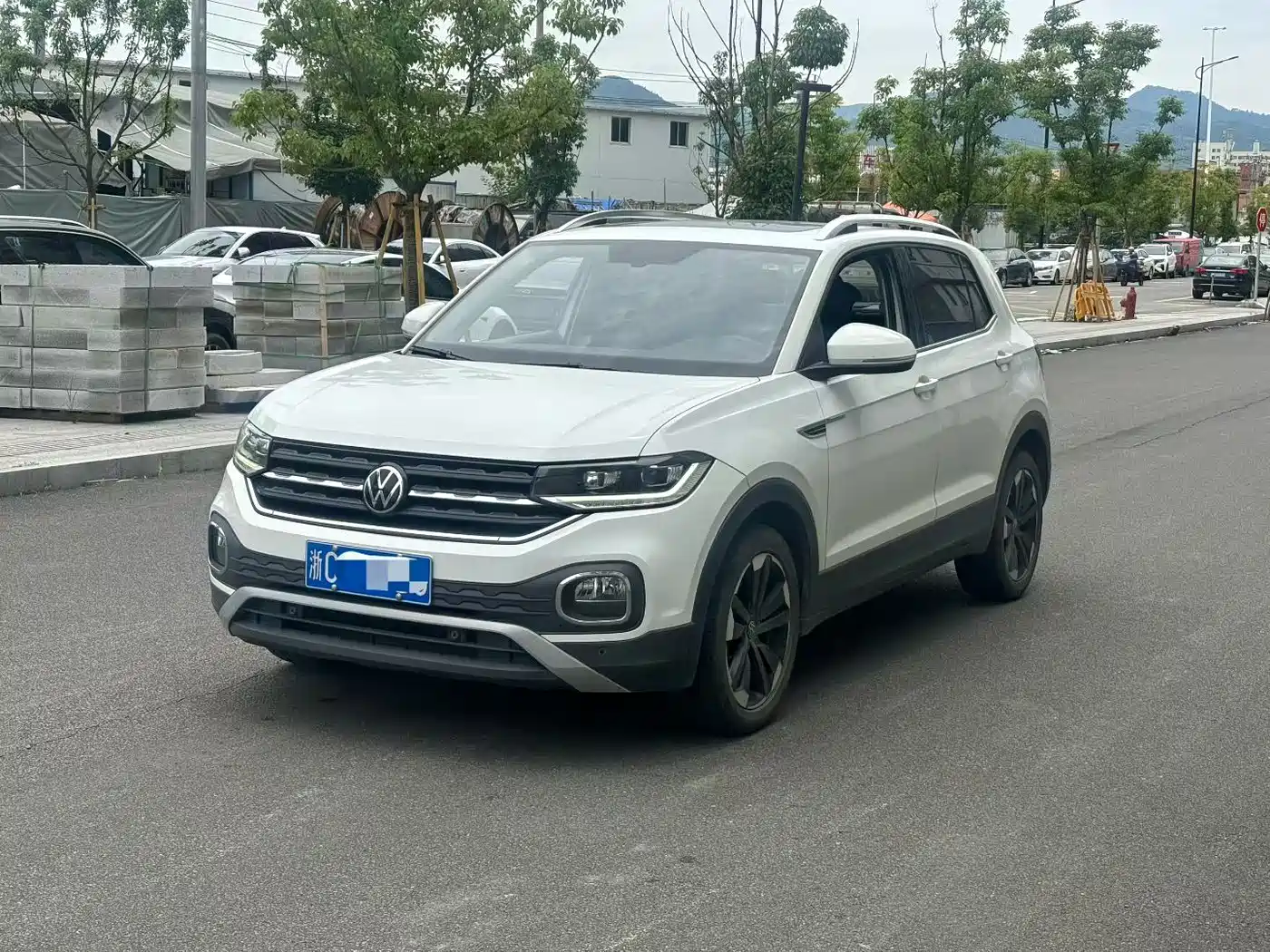 Volkswagen Tanying 2021 1.5L Automatic Smart Connect Edition
