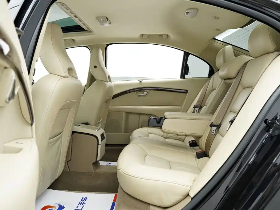 Volvo S80L 2009 2010 2.5T Prestige Edition