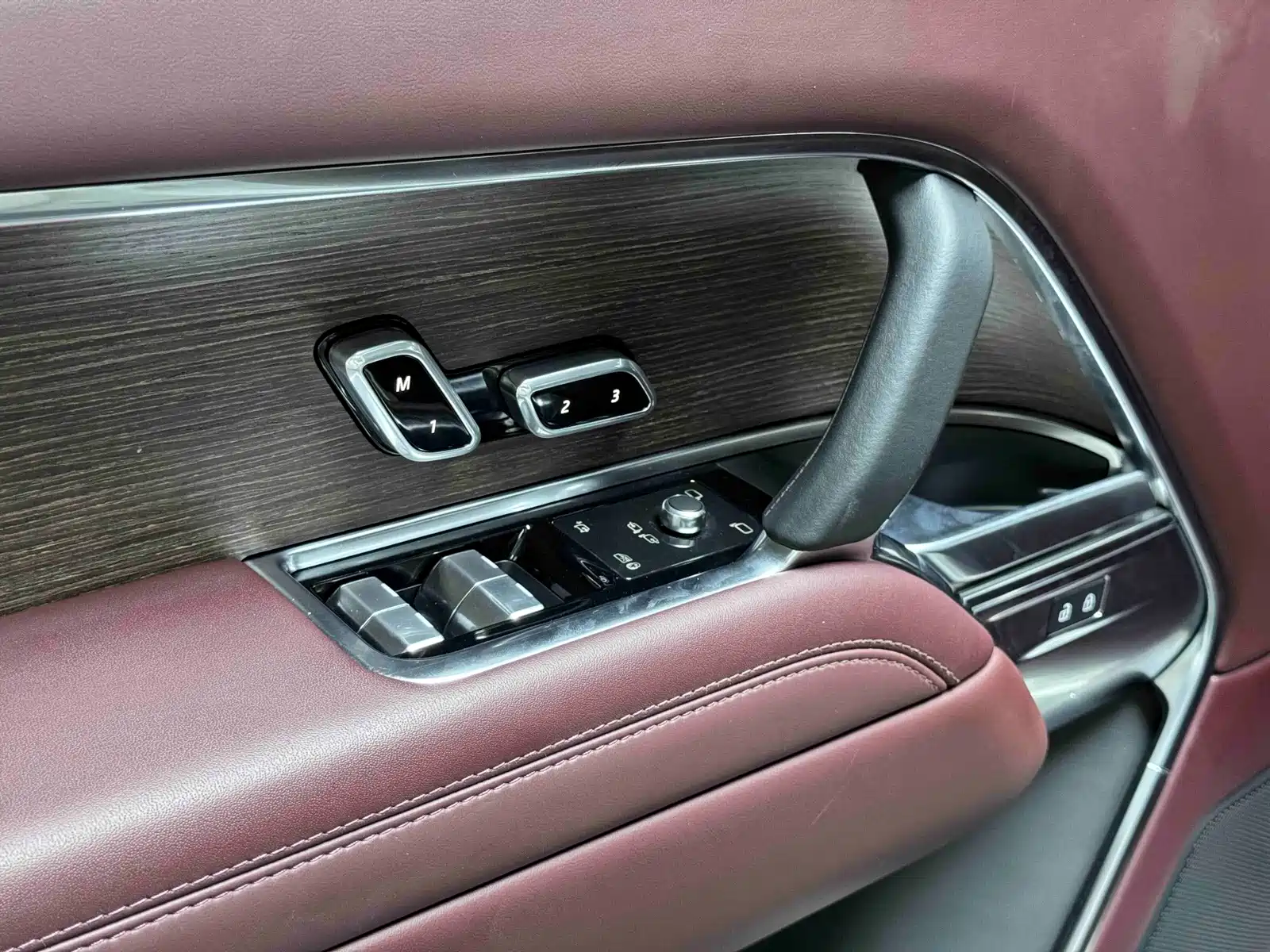 Фото 6 - Land Rover Range Rover