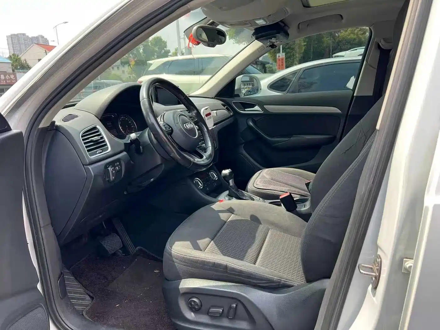 Audi Q3 2015 35 TFSI Comfort фото 7