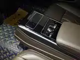 Фото 6 - Audi A8