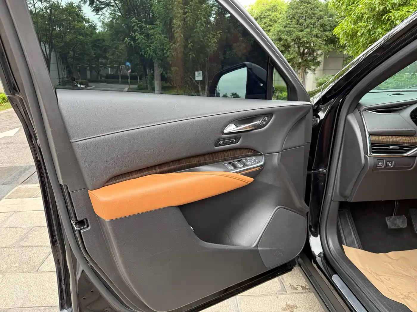 CADILLAC XT4
