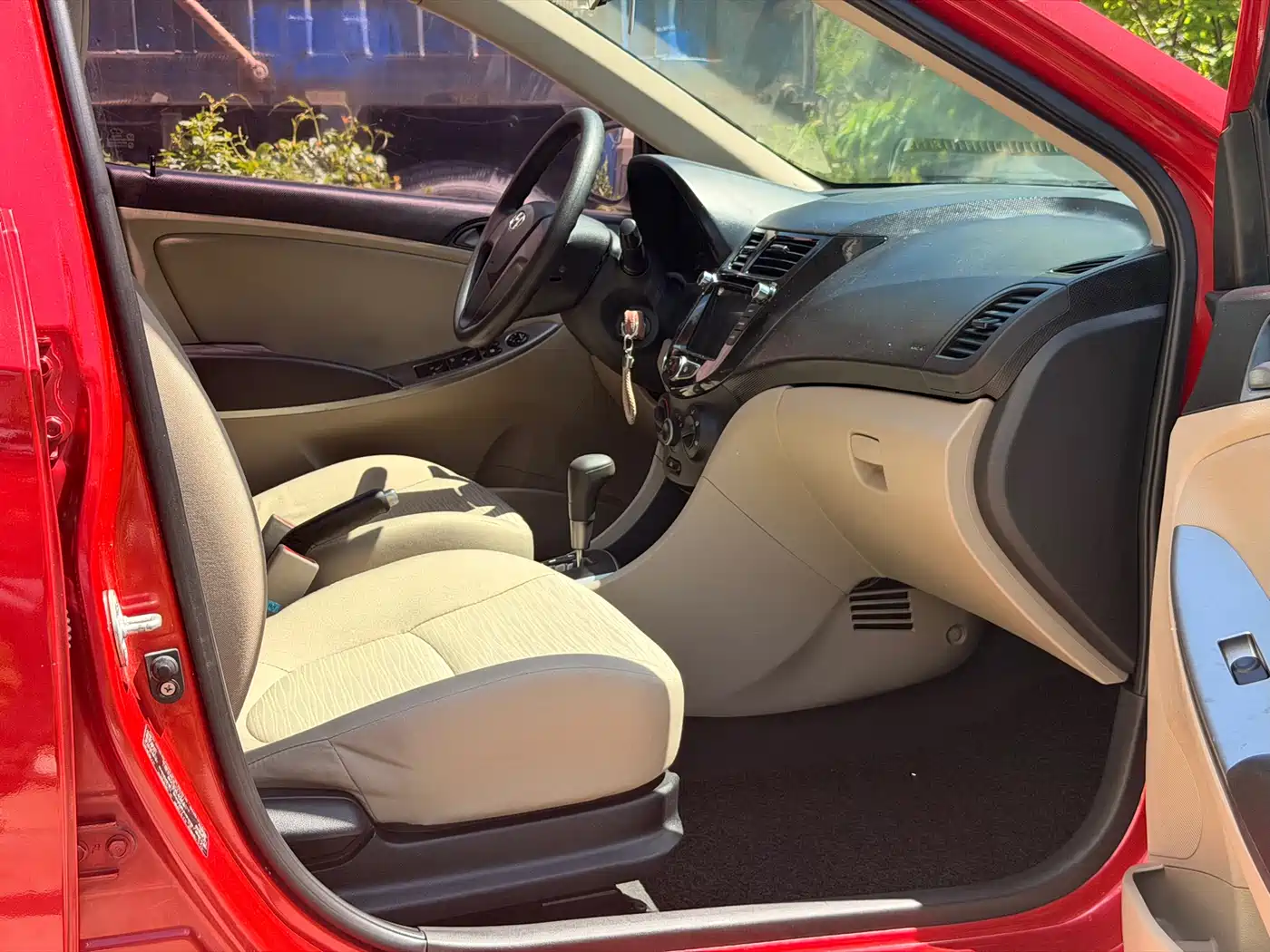 Hyundai Verna 2014 1.4L Automatic Smart GLS фото 8