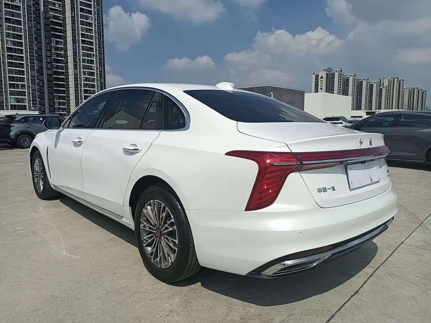 Hongqi HONGQI H5