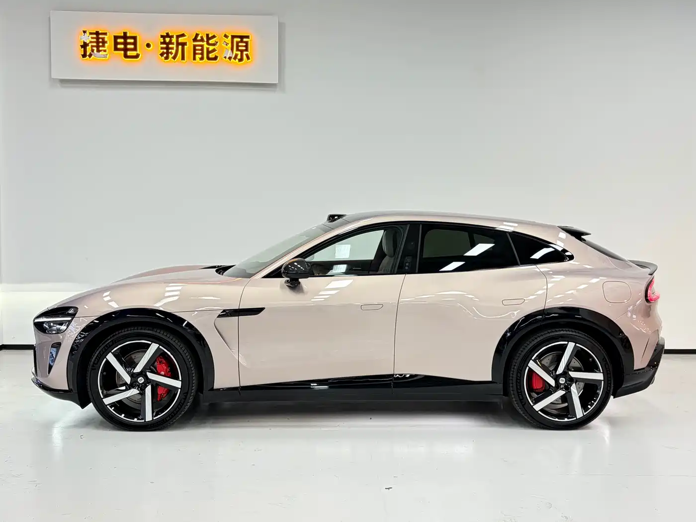 XIAOMI CAR XIAOMI YU7