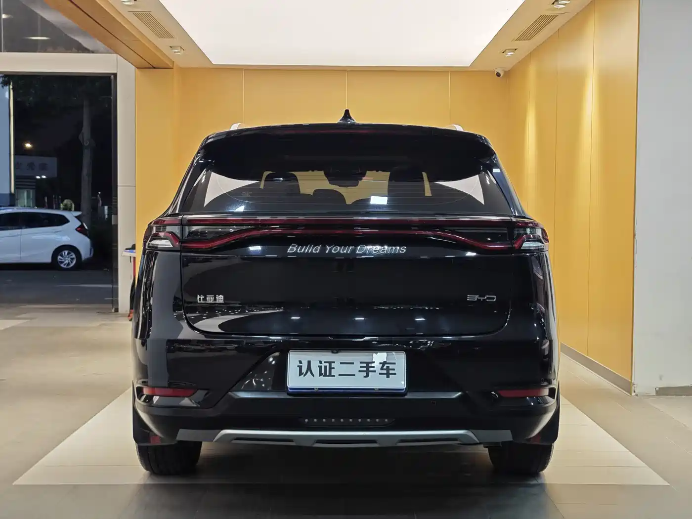 BYD Tang 2019 2.0T Automatic Smart Connect Delight 7-seater China VI фото 29