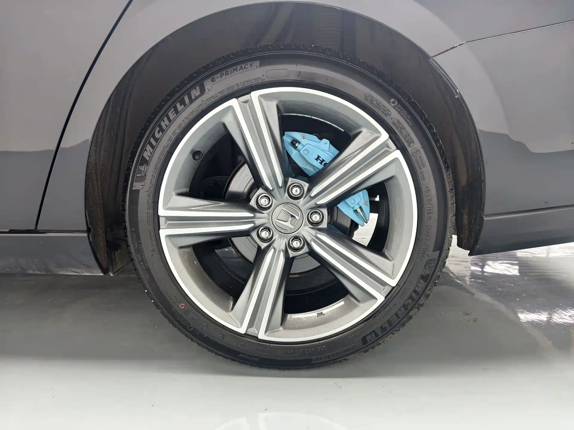 Photo 9 - Honda Accord