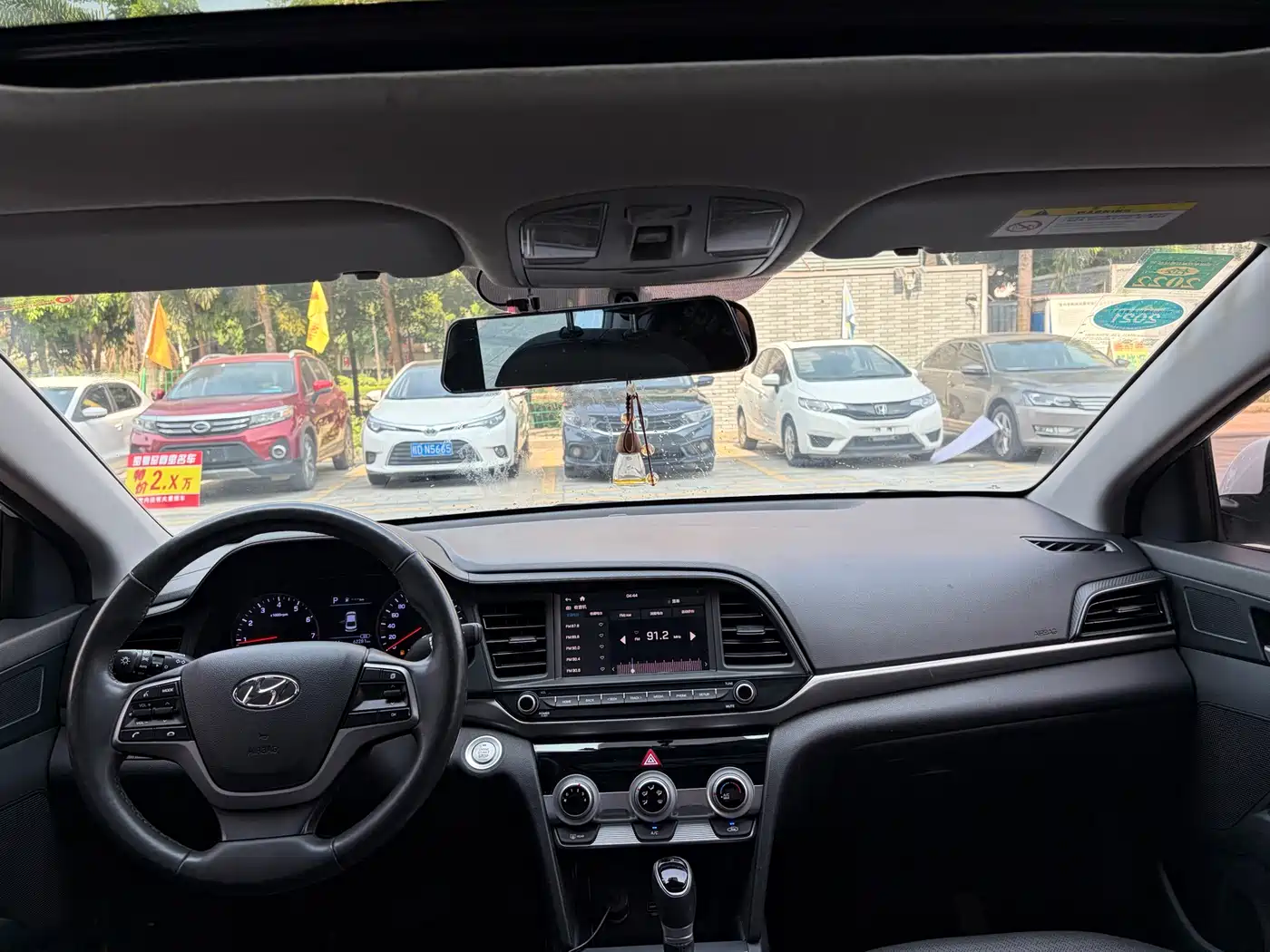 Hyundai Elantra 2020 1.5L CVT Smart Style·Elite фото 9