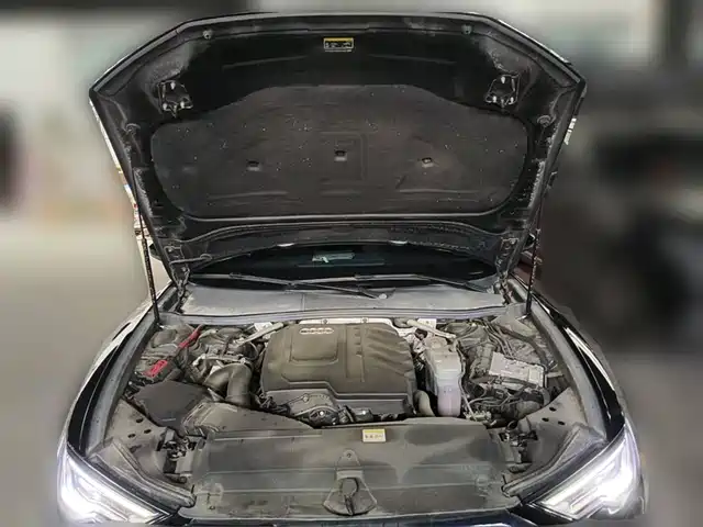 Audi A6L 2024 45 TFSI Premium Dynamic — фото 3
