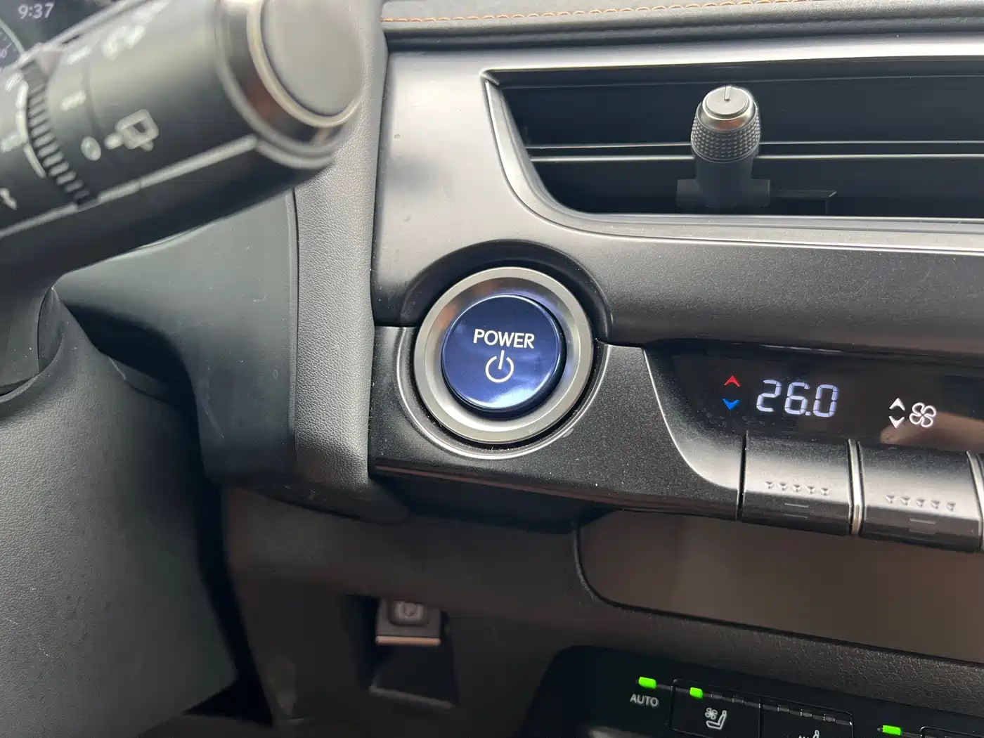 Lexus UX Electric 2021 2020 300e Pure Enjoyment Edition