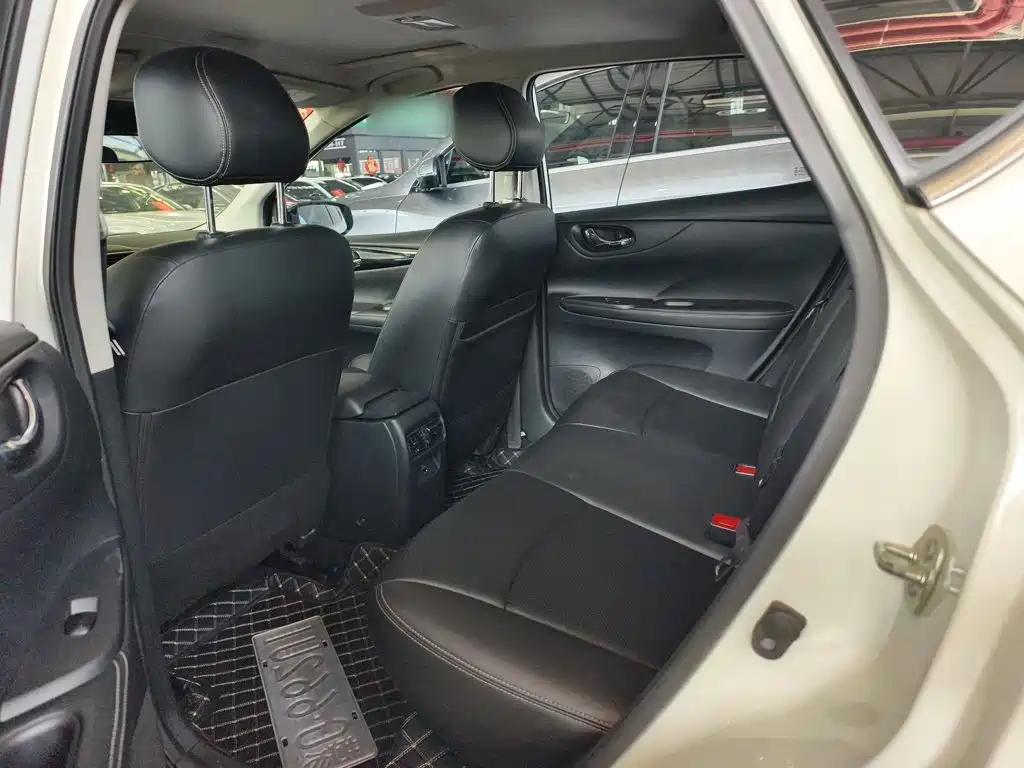 Nissan Tiida, миниатюра 18