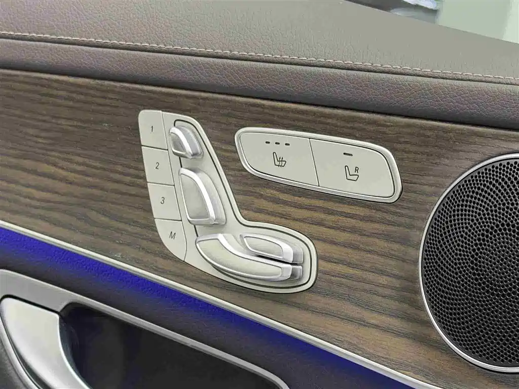Mercedes-Benz GLC 2022 Facelift GLC 300 L 4MATIC Dynamic Collector's Edition фото 14