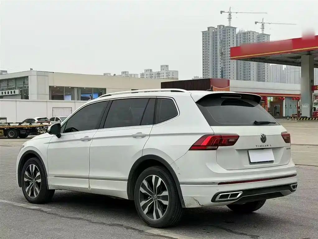 Volkswagen Tiguan L 2024 Outstanding 330TSI Auto 2WD R-Line Dragon Glory Edition фото 23