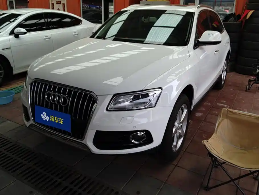 Audi Q5 2016 40 TFSI Technology Model