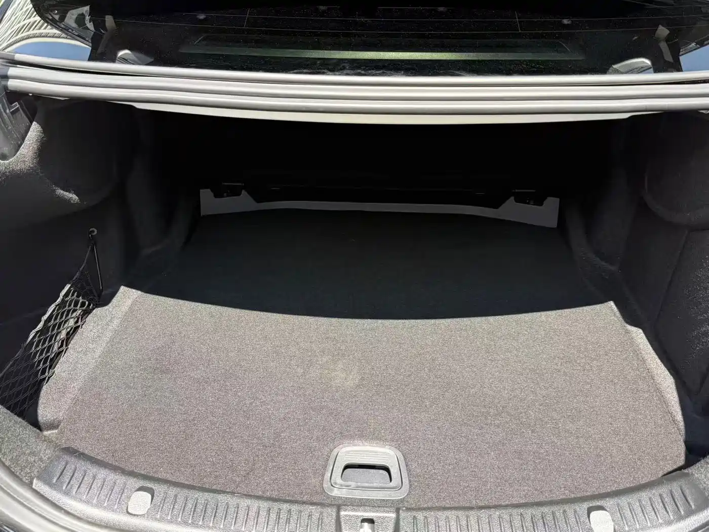 Mercedes-Benz E-Class 2019 E 300 L Sport Fashion фото 17