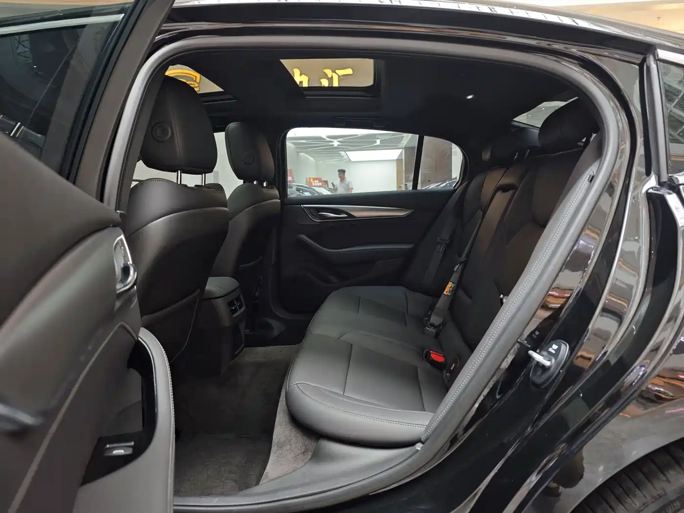 Cadillac CT5 2025 2025 Model 28T Urban Sport Edition