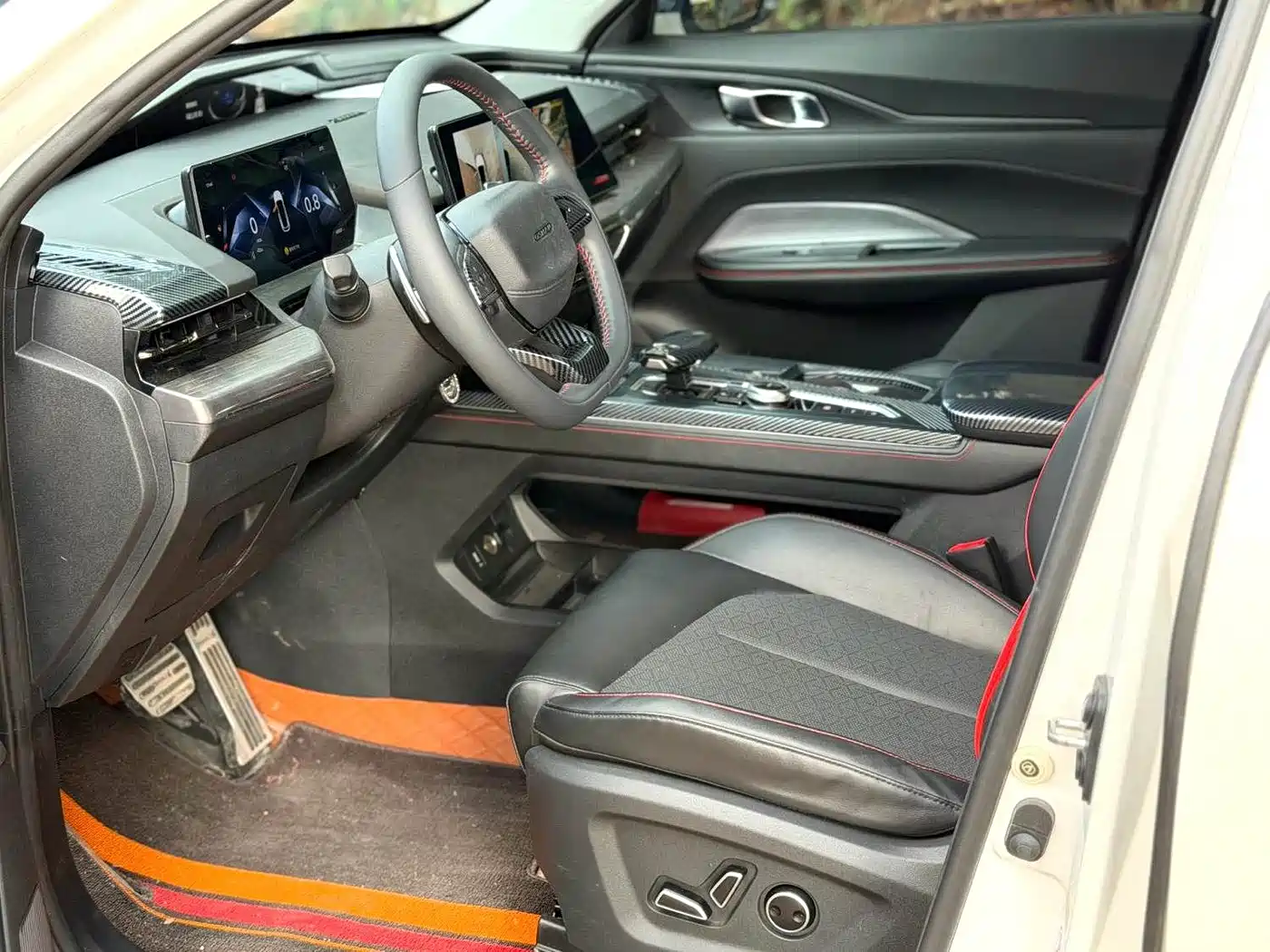 CHANGAN CHANGAN AUCHAN Z6