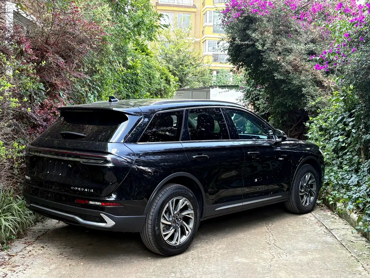 Lincoln Adventurer 2025 2024 2.0T FWD Exclusive Edition
