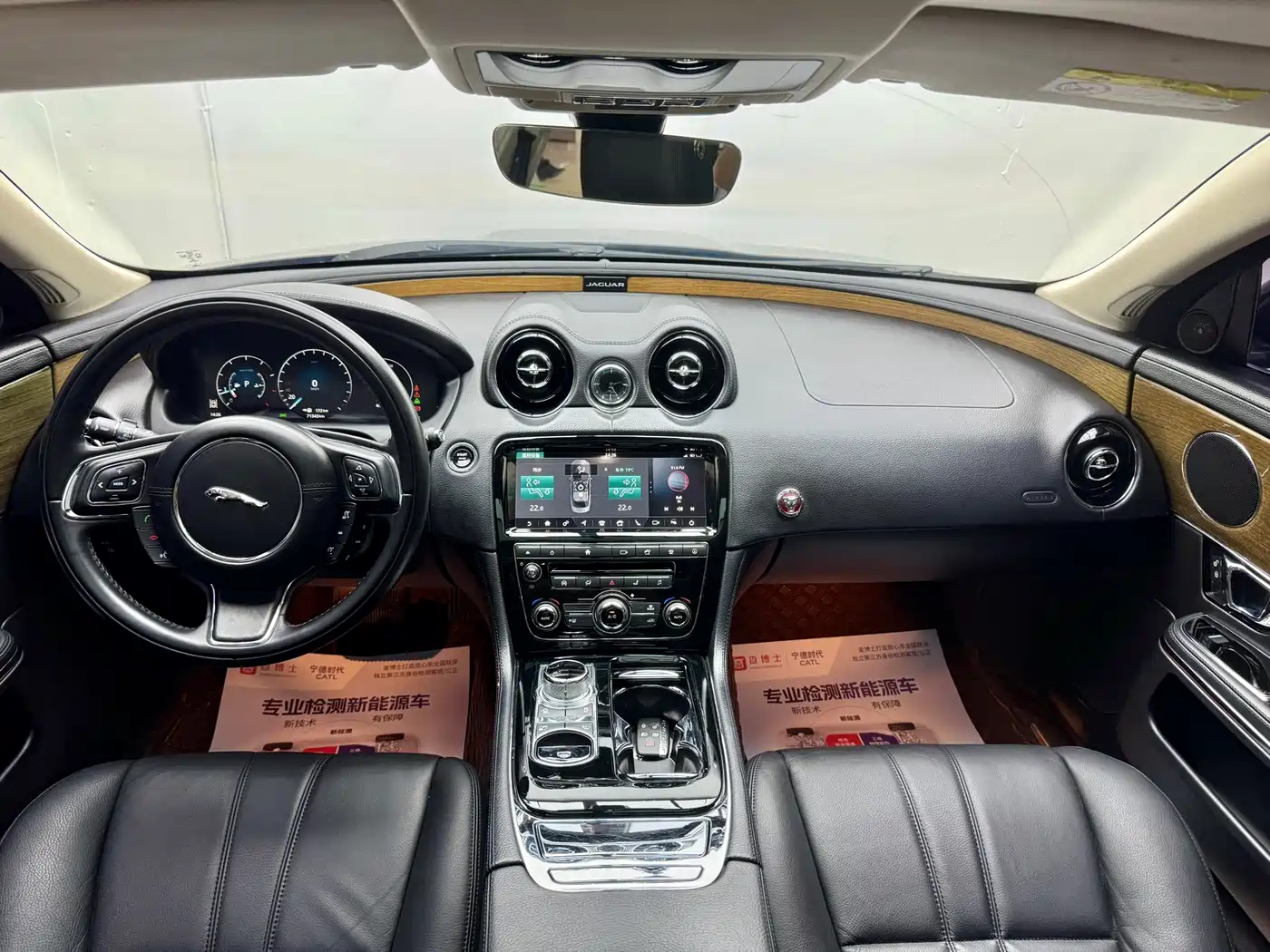 Jaguar XJ 2018 2018 XJL 3.0 SC 2WD Elegant Business Edition