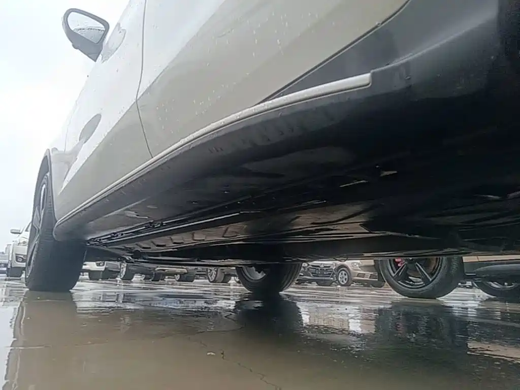 Фото 22 - Mercedes-Benz GLC