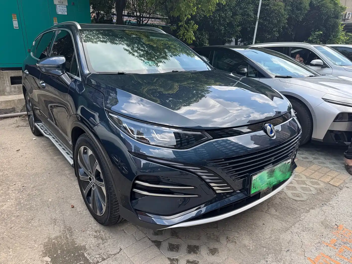 Denza N8 2024 2023 4WD Super Hybrid Flagship 6-seater