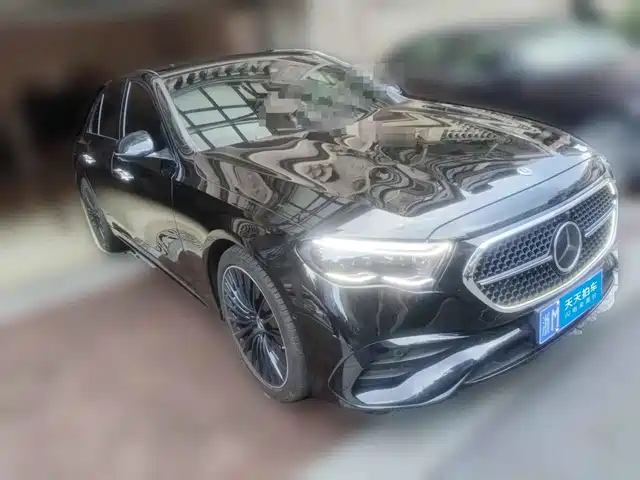 Mercedes-Benz E-Class (Import) 2024 E 300 Luxury Sport Edition — фото 3